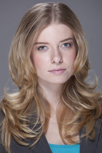 Rhiannon Moller-Trotter headshot