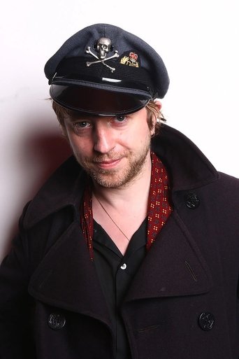 Cass Browne headshot