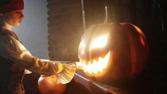 Escena 3 de Cuentos de Halloween