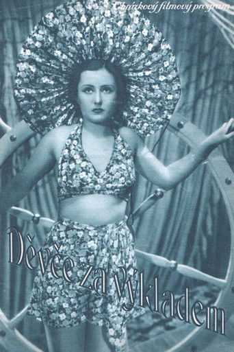 Děvče za výkladem