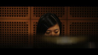 野犬與貓咪 – Szenenbild