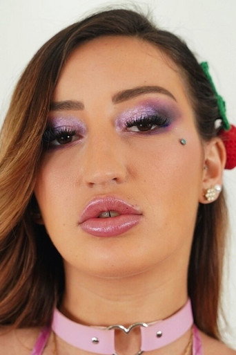 Anna Chambers fotoğraf 2