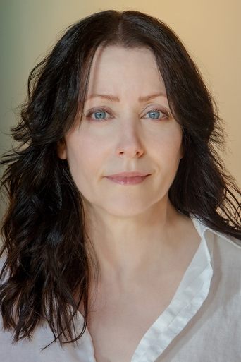 Heidi Schooler headshot