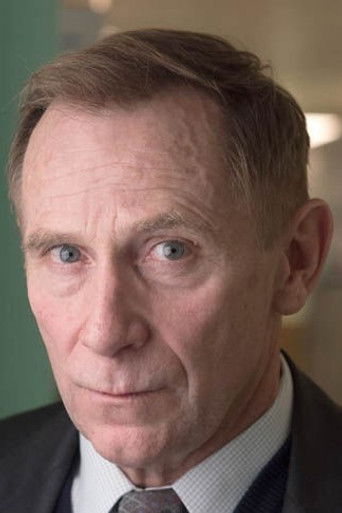 Danny Webb — photo 3