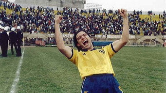 The Striker with Number 9 (1988)