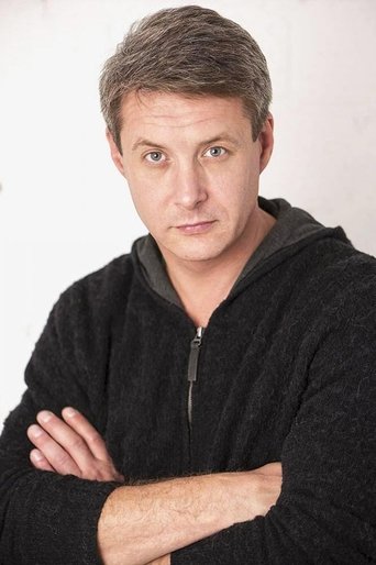 Aleksandr Makogon headshot