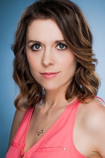 Janna VanHeertum headshot