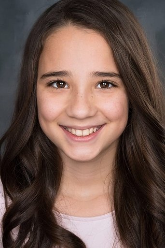 Hiba Chader headshot
