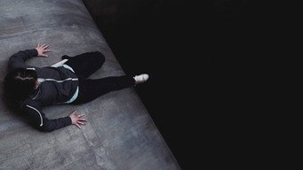 Curve (2016)