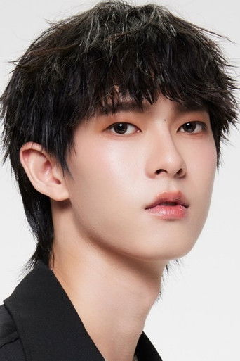 Foto de Pooh Krittin Kitjaruwannakul