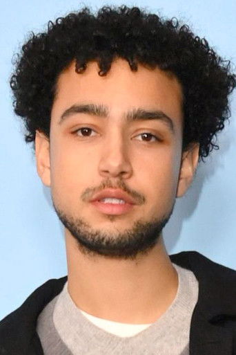 Foto de Archie Madekwe