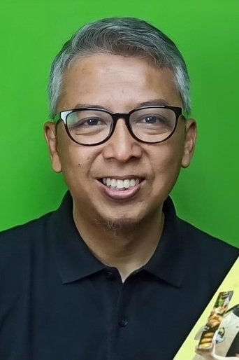 Daan Aria headshot