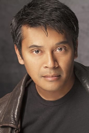 Met Clark headshot