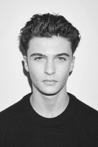 Malik Frikah headshot