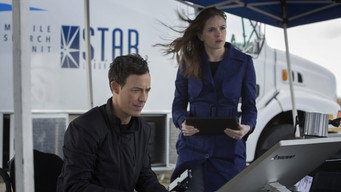 Tom Cavanagh — photo 6