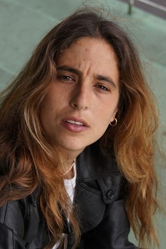 Sarah Makharine headshot