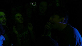 Escena 4 de Cavepeople