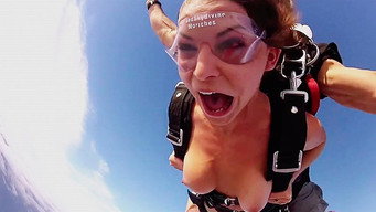 Surfing, Waterballing, Skydiving