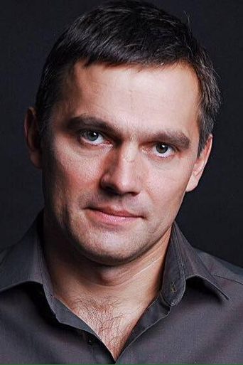 Roman Semysal headshot