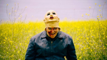 Still 4 from Frankie, Maniac Woman