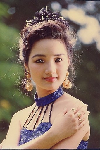 Giáng My hace el papel de Quyên Giáng My