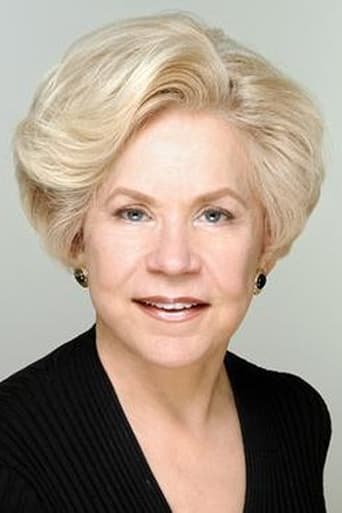 Carolyn Minnott headshot