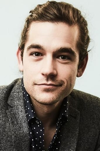 Image of Jason Ralph