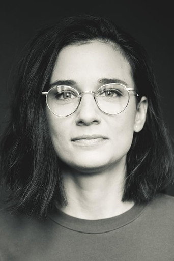 Chloé Robichaudの人物画像 4