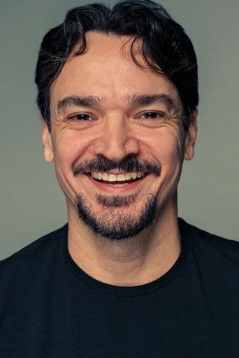 Tay Lopez is Dr. Roberto Selva