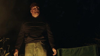 Escena 3 de Loner