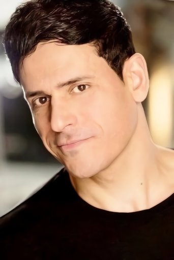 Valter Almeida headshot