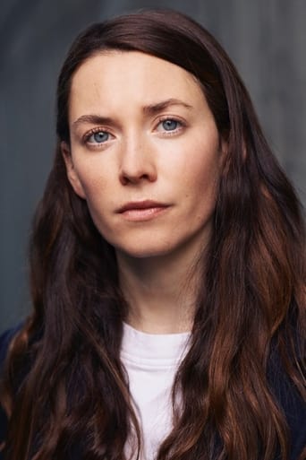 Image of Tamsin Topolski