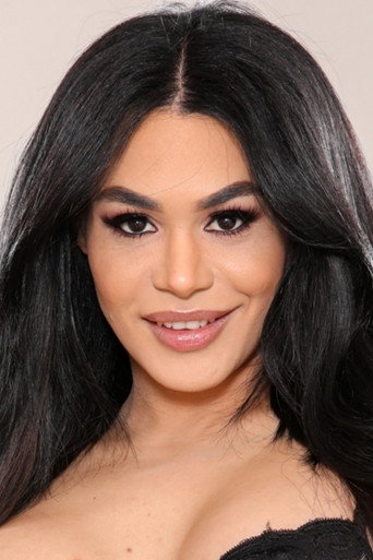 Eva Maxim