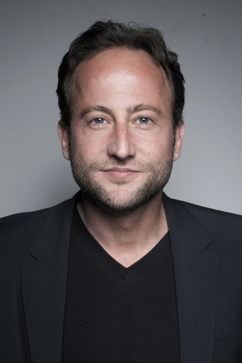 Alexandre Nahon headshot