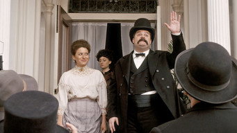 Bobby Moynihan — photo 2