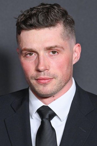Laurie Duncan headshot