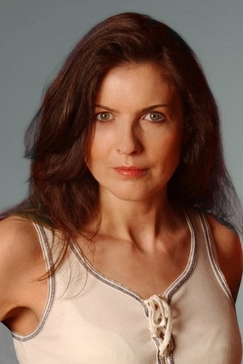 Roberta Potrich hace el papel de Fan (uncredited) Roberta Potrich