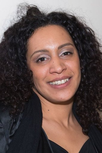 Krysten Cummings headshot
