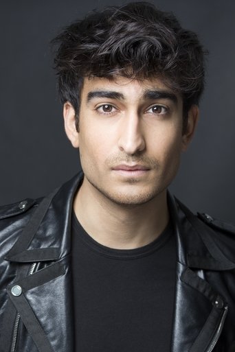 Daniel Malik headshot