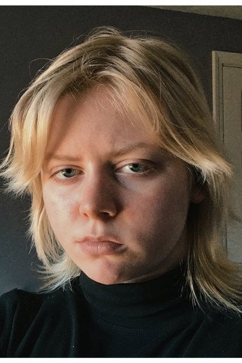 Mae Brando — 2