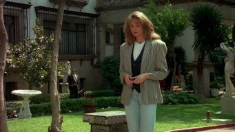 #8 La mujer de los dos