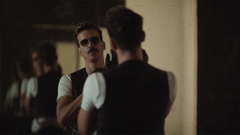 Escena 2 de Mr. Leather