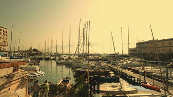 Anchorless media image