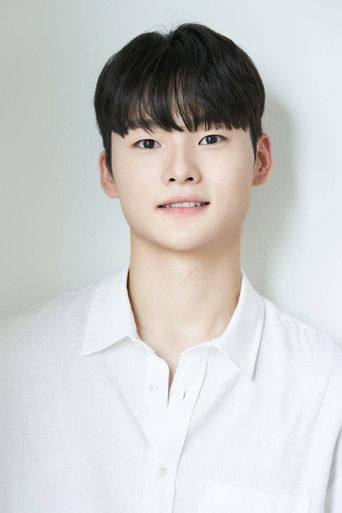 Hong Dong-geon is Lee Sun-bin