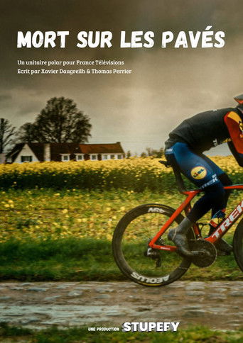Mort sur les pav&eacute;s