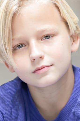 Caden Dragomer headshot