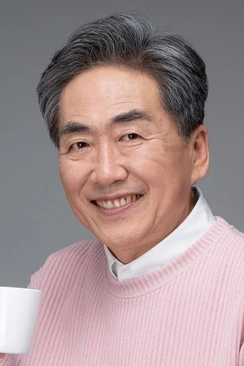 Image of Lee Soon-poong