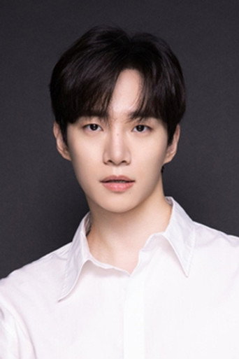 Lee Jung-hoの人物画像 3