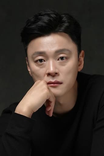 Kim Chan-hyung headshot