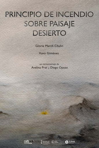 Principio de incendio sobre paisaje desierto